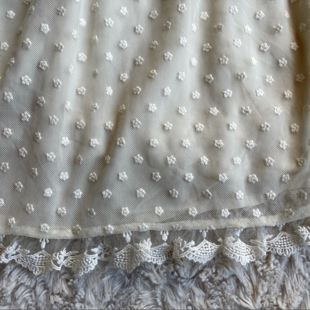 Spell and the Gypsy Cream Ivory Dawn Lace Reversible Lace Up Babydoll Blouse - Picture 8 of 8